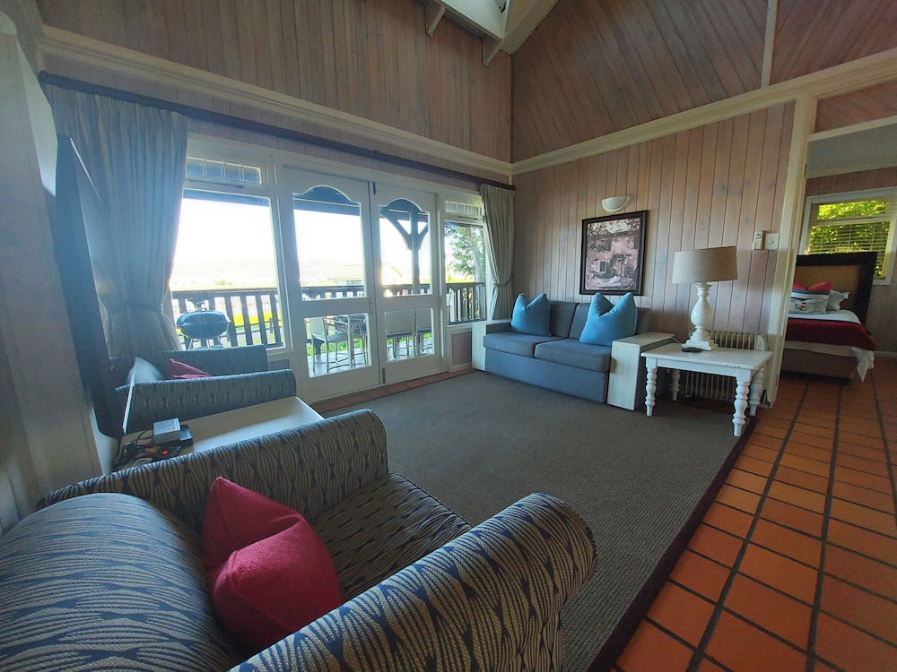 Knysna River Club by First Private Stays