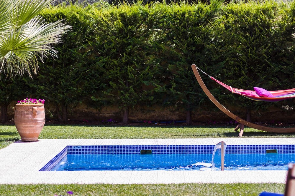 Cretan Residence Mediterranean Luxury Private Villas