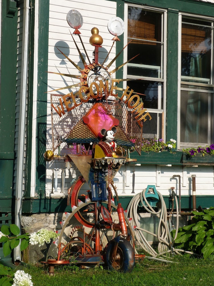 Mt. Philo Inn