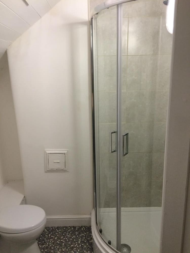 Regent Serviced Suites