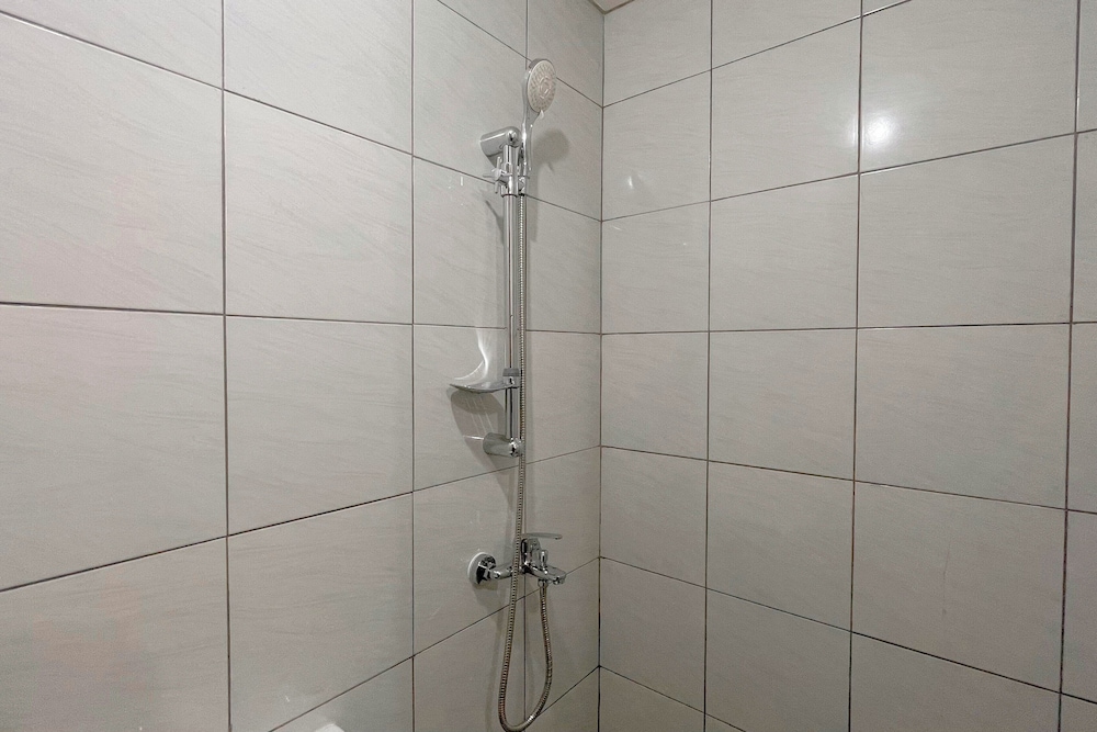 Affordable 1Br Combined (No Kitchen) Bandaraya - Tallasa City Makassar Apartment