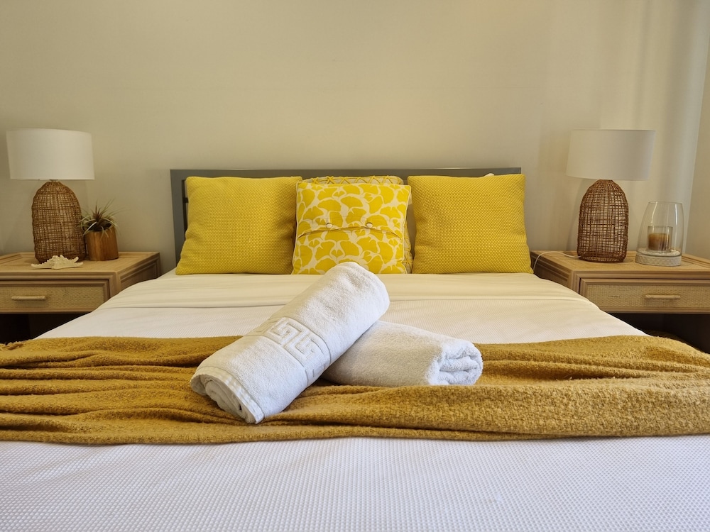 Island Cove Villas