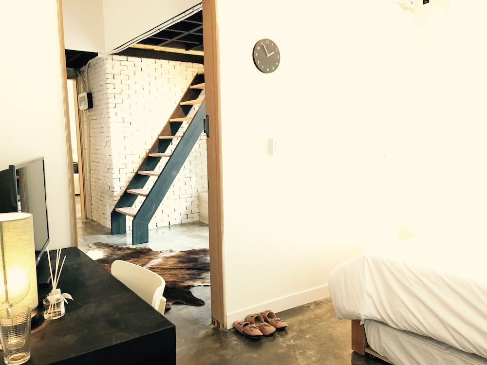 House740