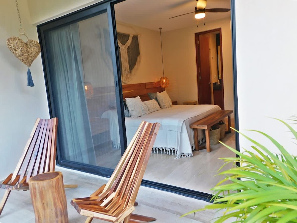 Stunning 2 Bedroom Apartment at Condo With Best Tulum Infinity and Jacuzzi by Waves Management