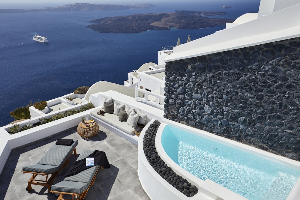Olea Cave House