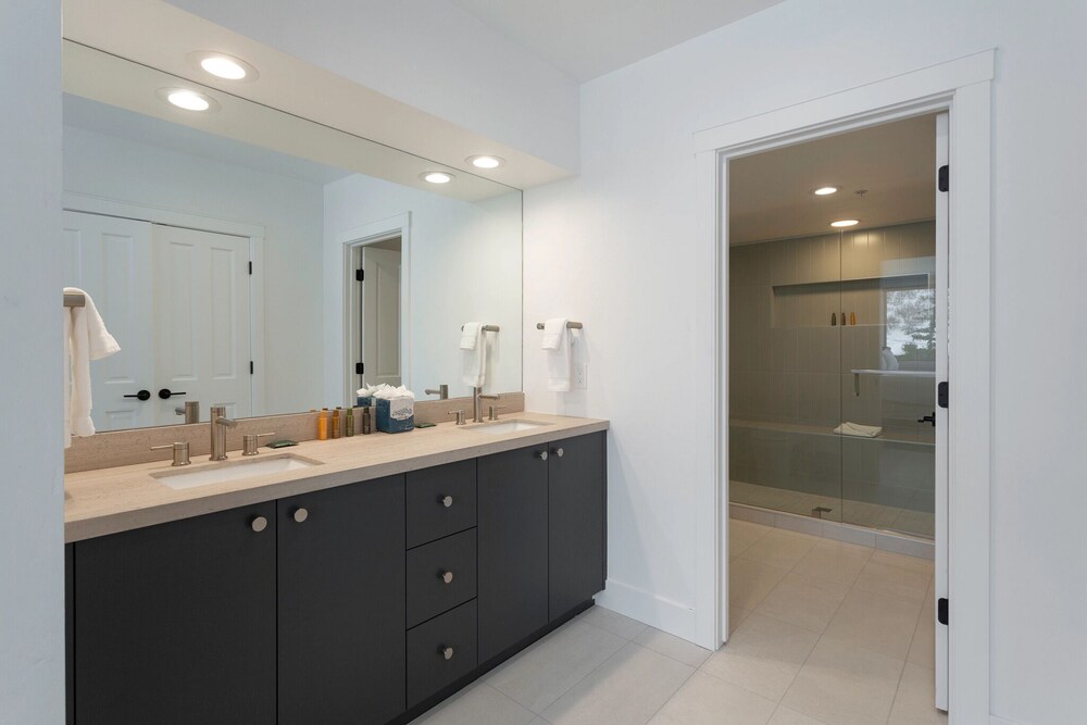 Trail's End Lodge at Deer Valley Resort - One Bedroom Residence with Spa #105jan 1 Condo