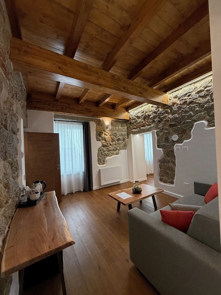 EXORIA Luxury Rooms & Spa
