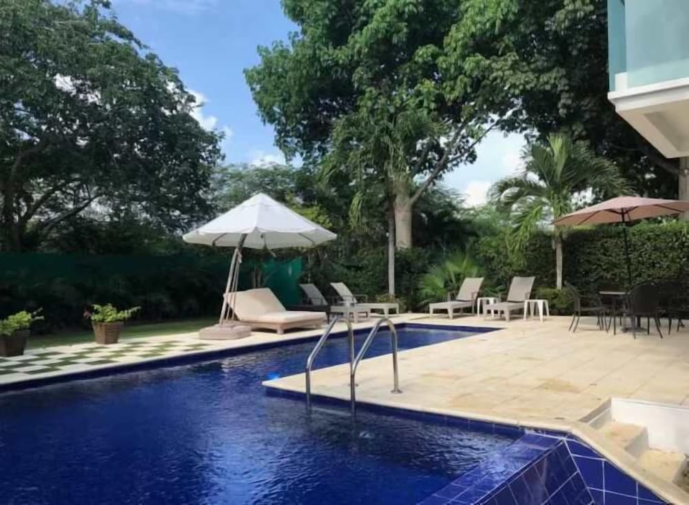 NOK Luxury 4BR Pool Villa in Manzanillo Cartagena