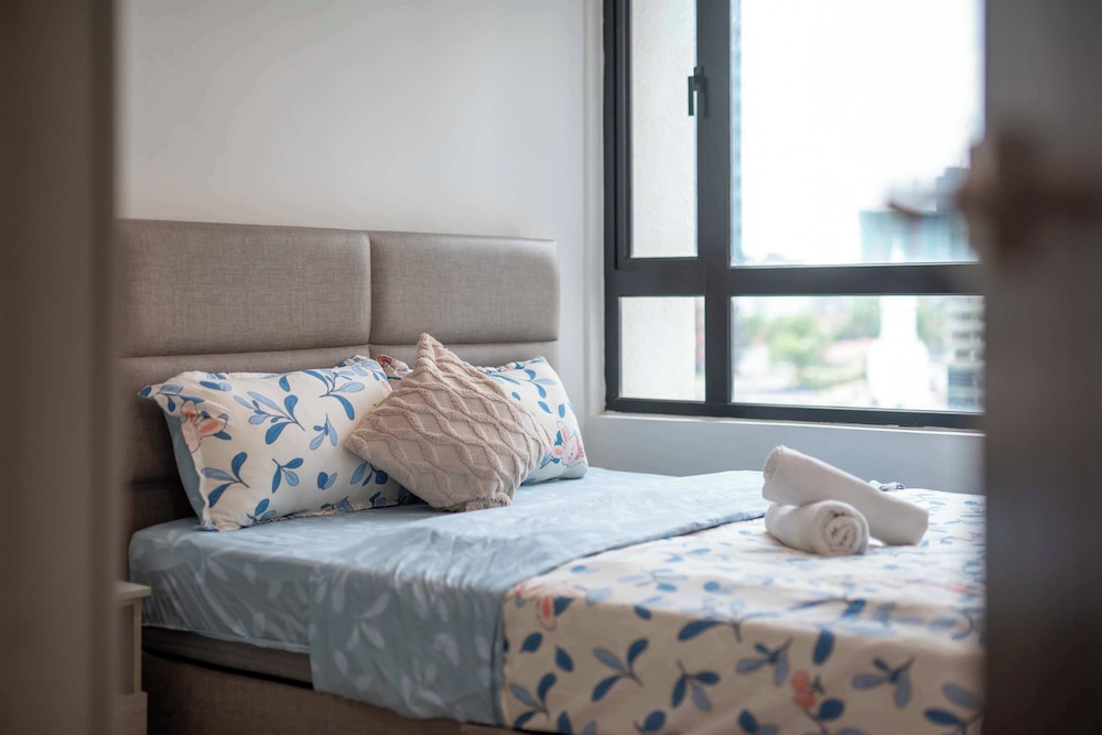 Bright 2BR Suasana Stay Near JB Sentral CIQ