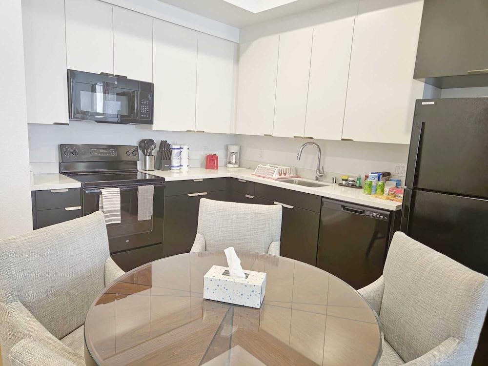 Premier Apts in Vibrant Downtown LA