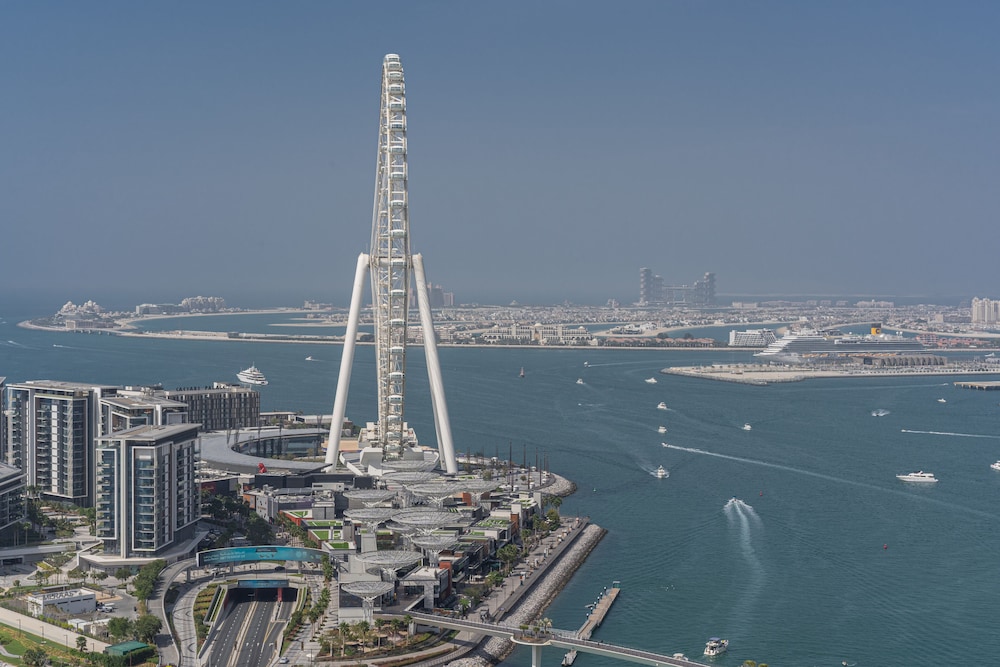 HiGuests - Emaar 5242 Tower