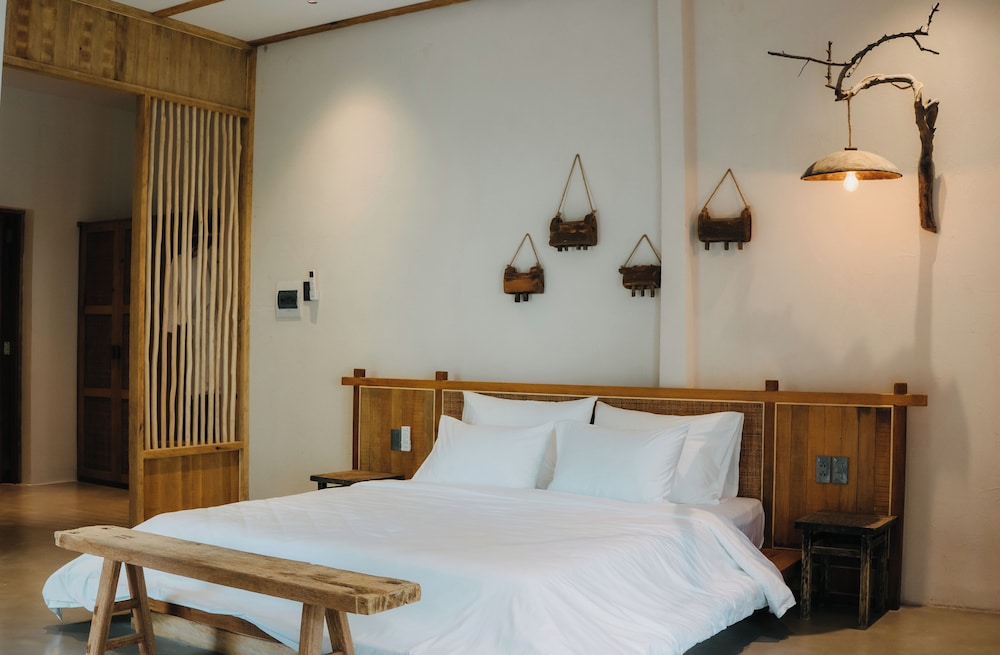 Nong Lam Ecolodge