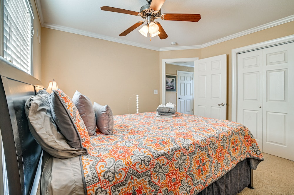 Spacious Murrells Inlet Home - Walk to Beach! view 2