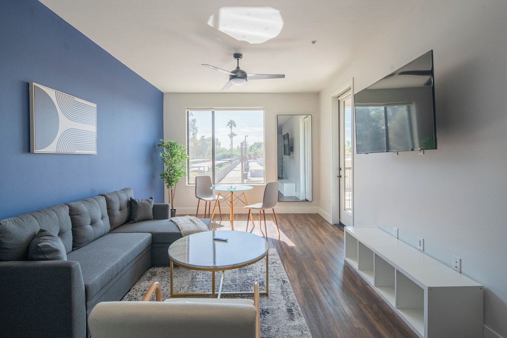 ROVE LIVING/KB - Trovita Rio