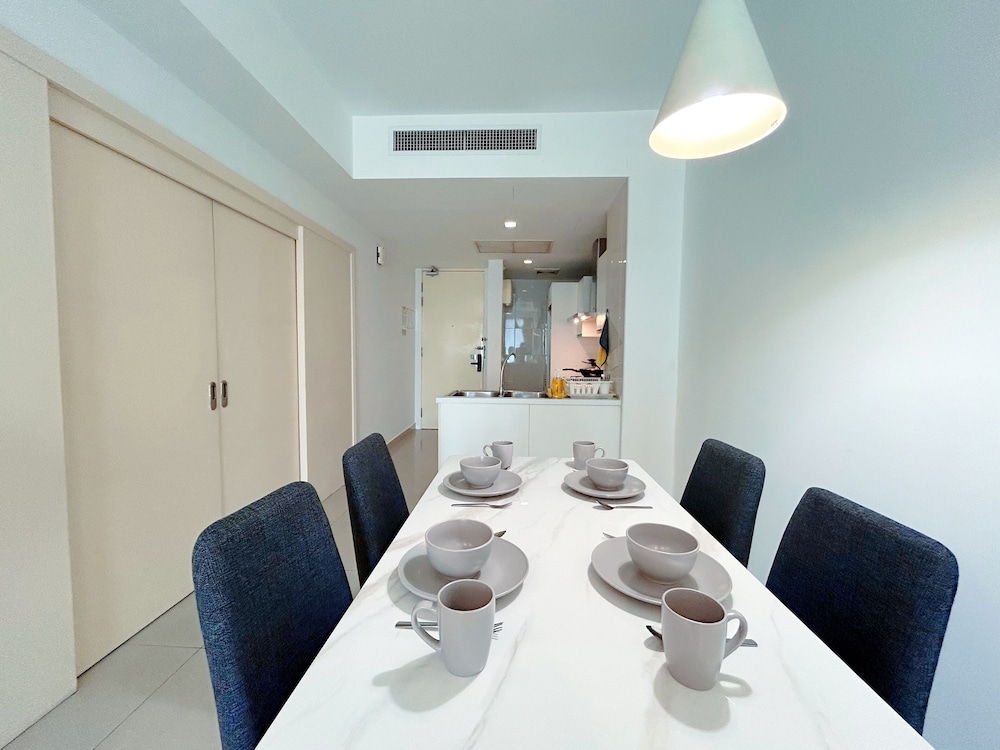 Solaris Dutamas by Manhattan Group