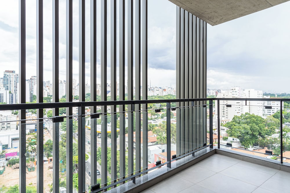 Ayra Pinheiros - Apartamentos com vista incrível para São Paulo ao lado da Rebouças e Faria Lima