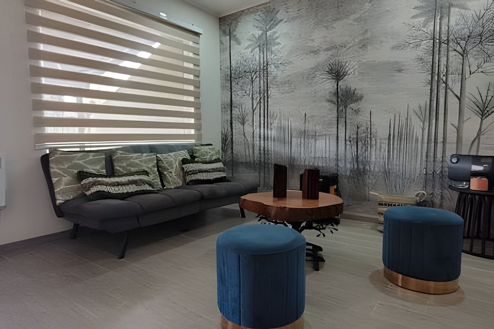 Oceana Suites Los Nostros