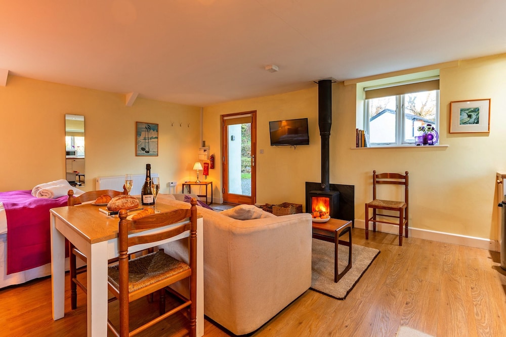 Studio in Boscastle Near Tintagel Castle