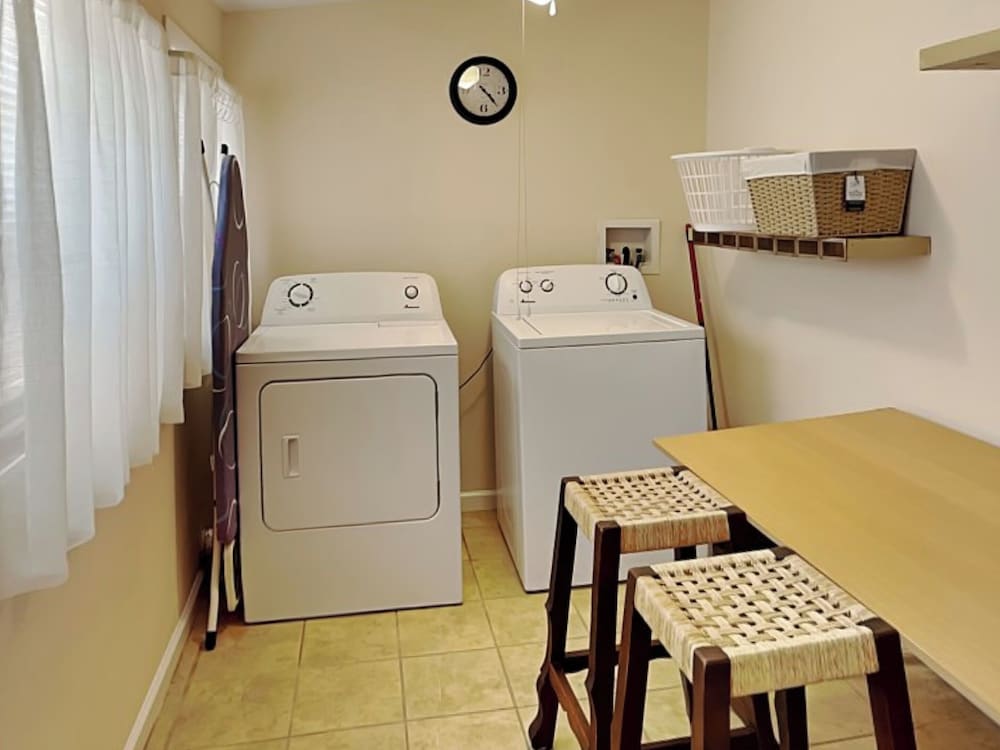 Sugar Shack Bungalow by Ryson Vacation Rentals