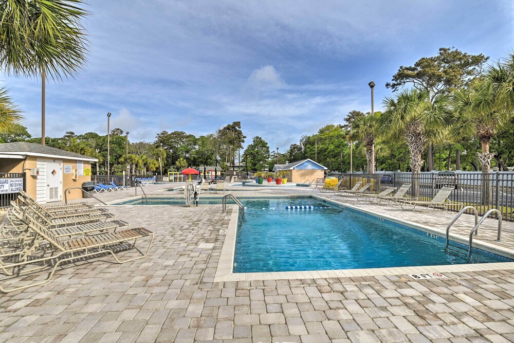 Steps to Sand: Condo w/ Pools in Myrtle Beach