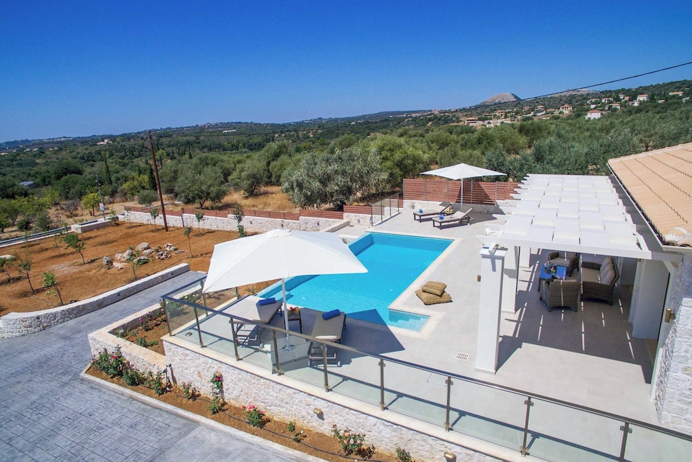 Villa Pangea Kalli