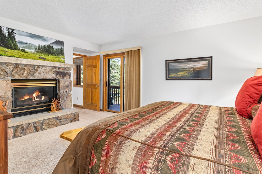Aspen Brook Kyle Cabin By Estes Park Homes 4 Bedroom Home