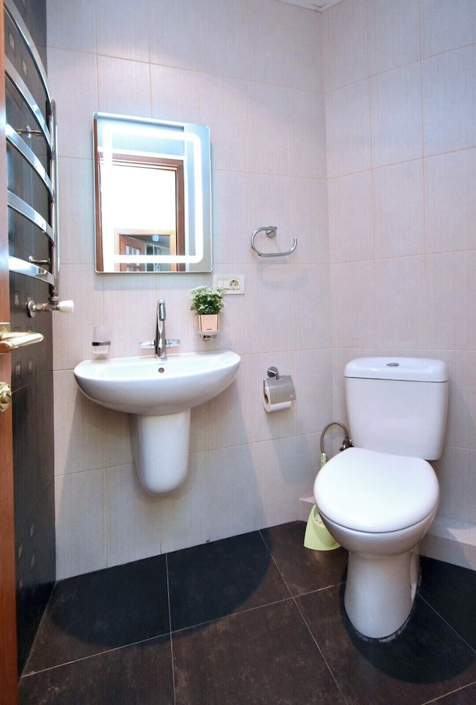 Apartment on Sundukyan street