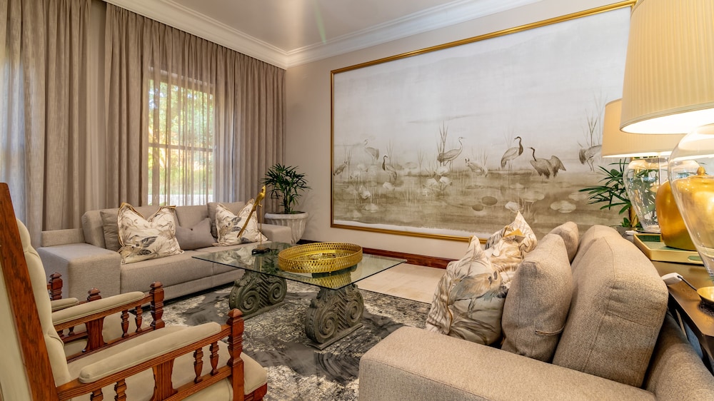 Christie's at 32 on Russell view 5