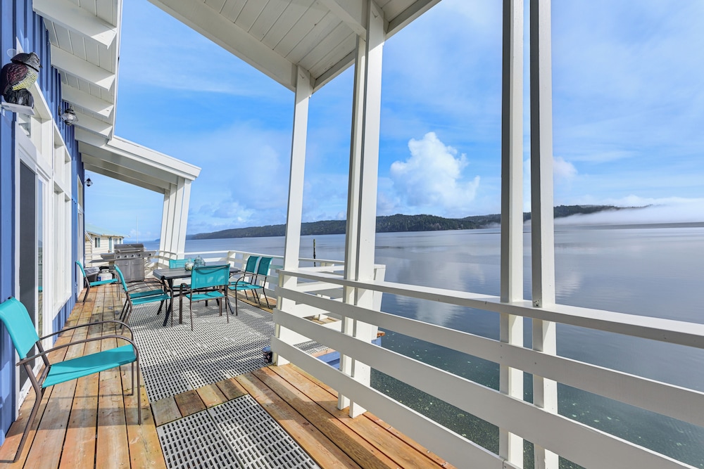 Decks & Views: Waterfront Shelton Home