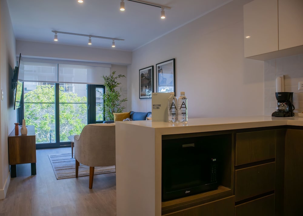 w Striking 2BR w Terrace in Miraflores