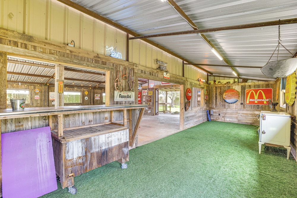 Lazy River Retreat in Cypress w/ Backyard Oasis!