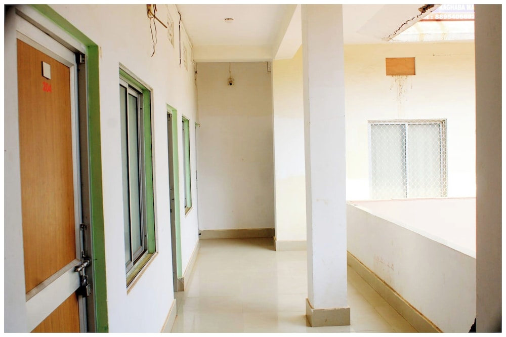 Hotel Somnath Rest House