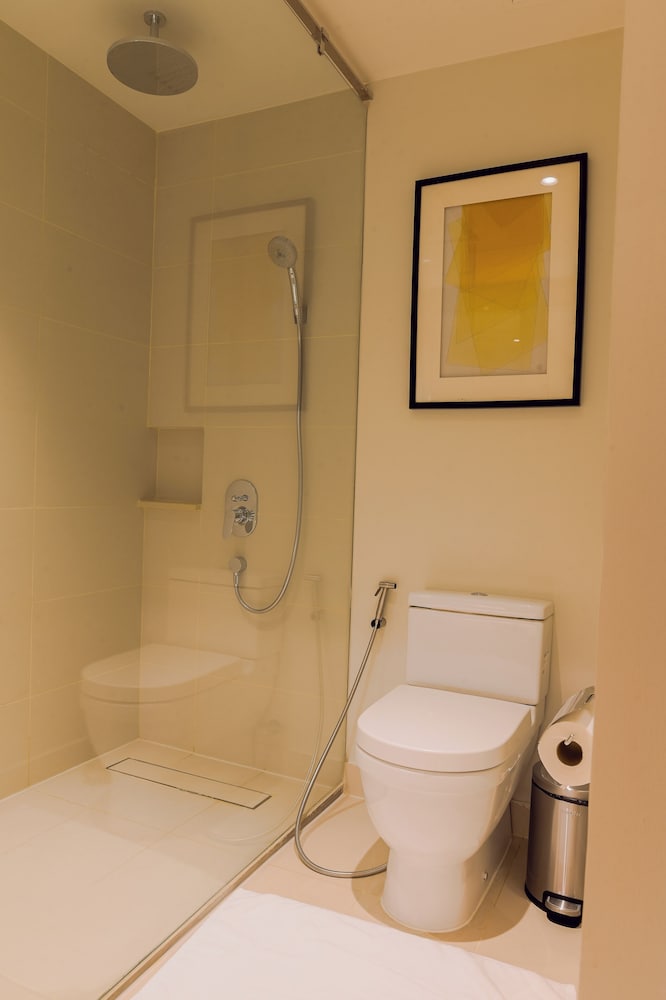 Hotel Residences at Acqua