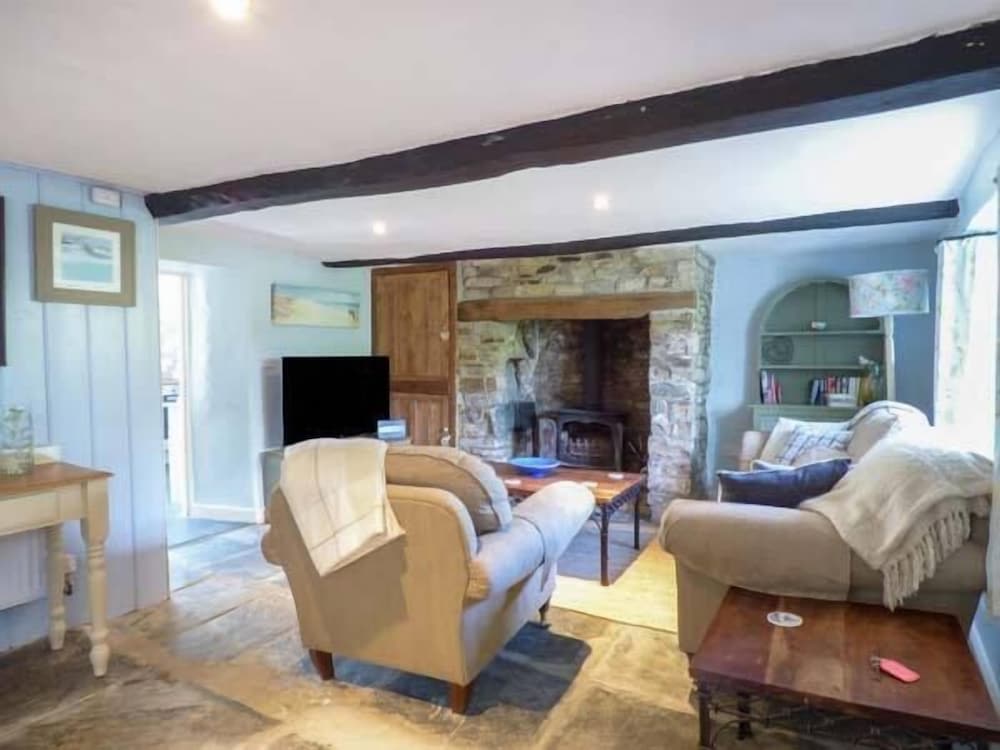 Bude Vacations - Bee Hive Cottage - Property Image 8