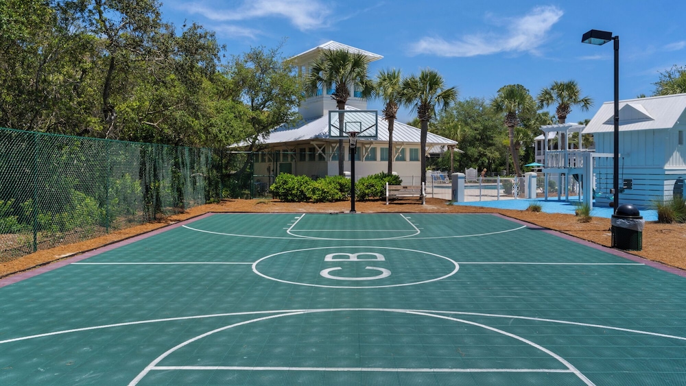 Lakefront Haven in Carillon Beach