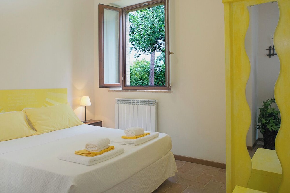 Borgo Sorbatti Country House