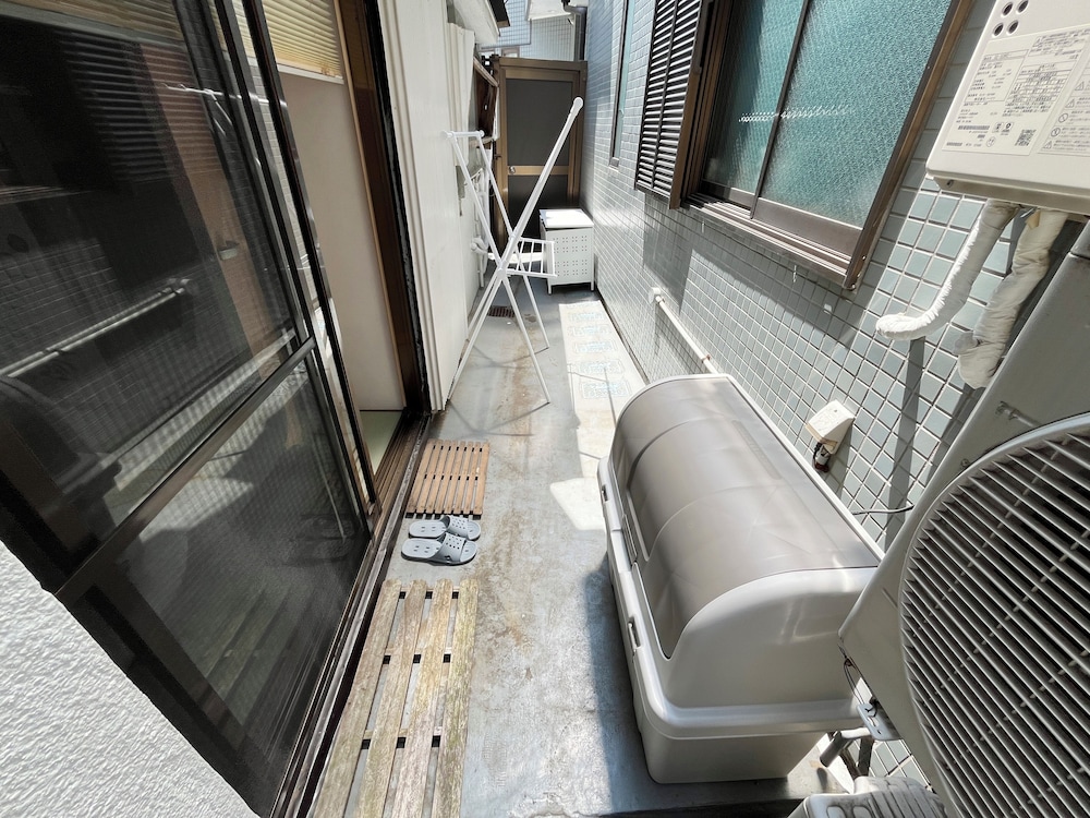 Yayoicho 1 House