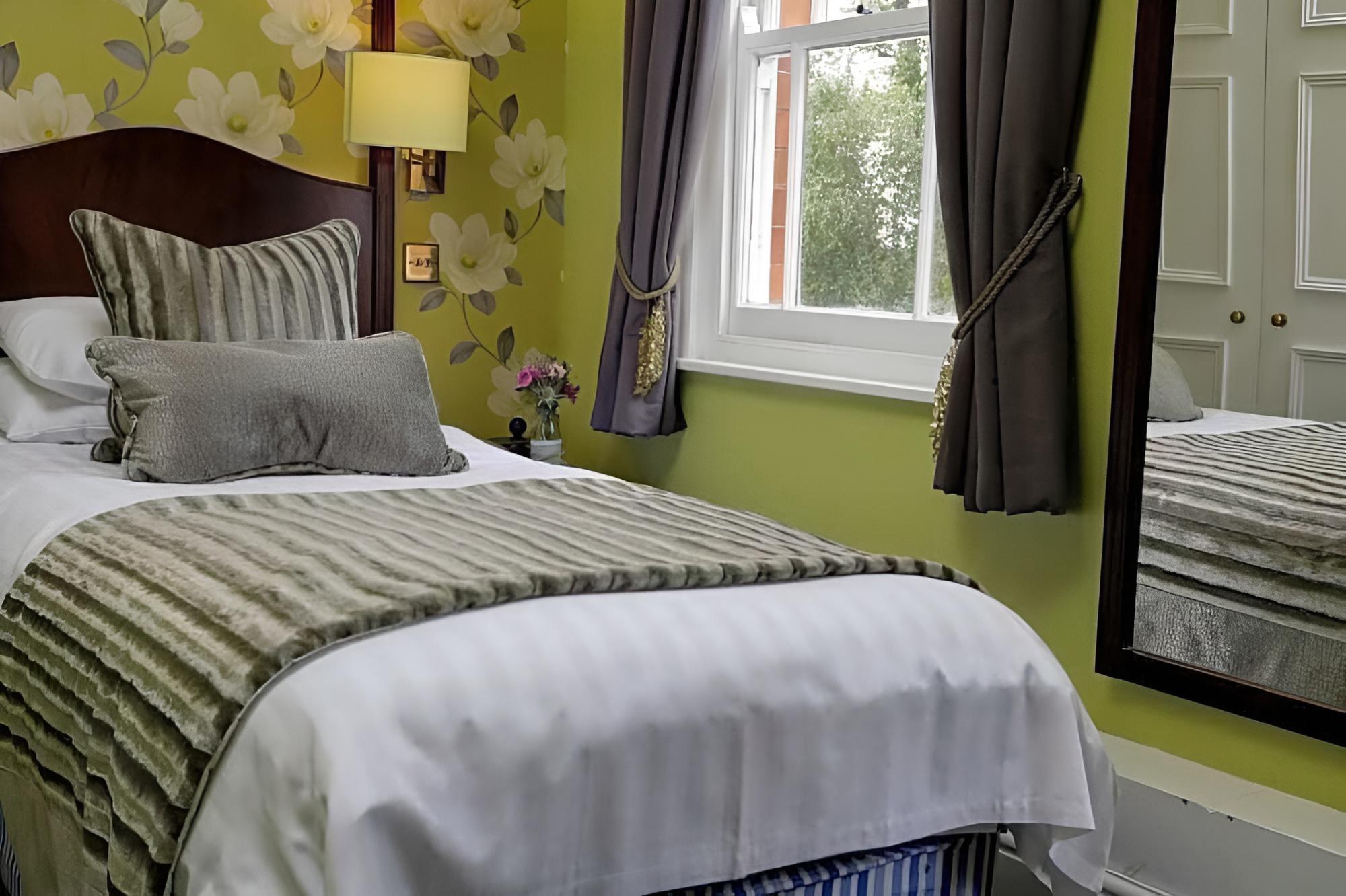 Skegness Vacations - The Vine Hotel - Property Image 10