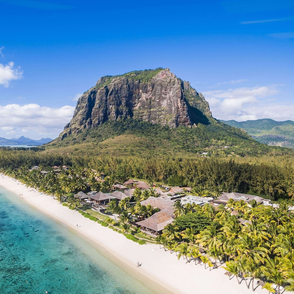 Hotel LUX* Le Morne - Image 1