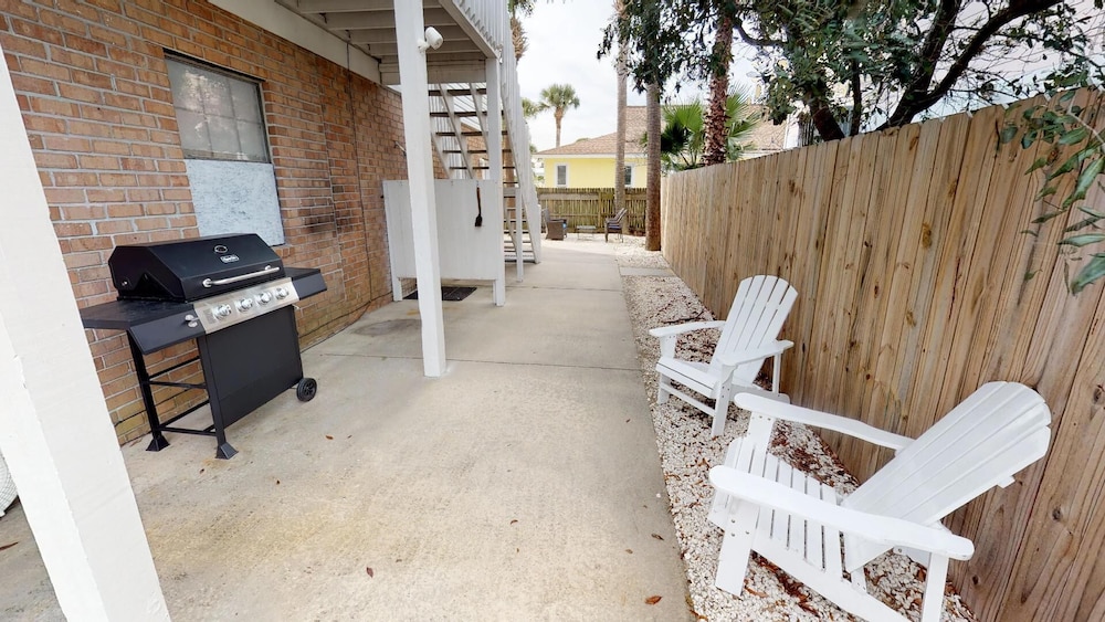 1603 Lovell Avenue Manor by Tybee Vacation Rentals