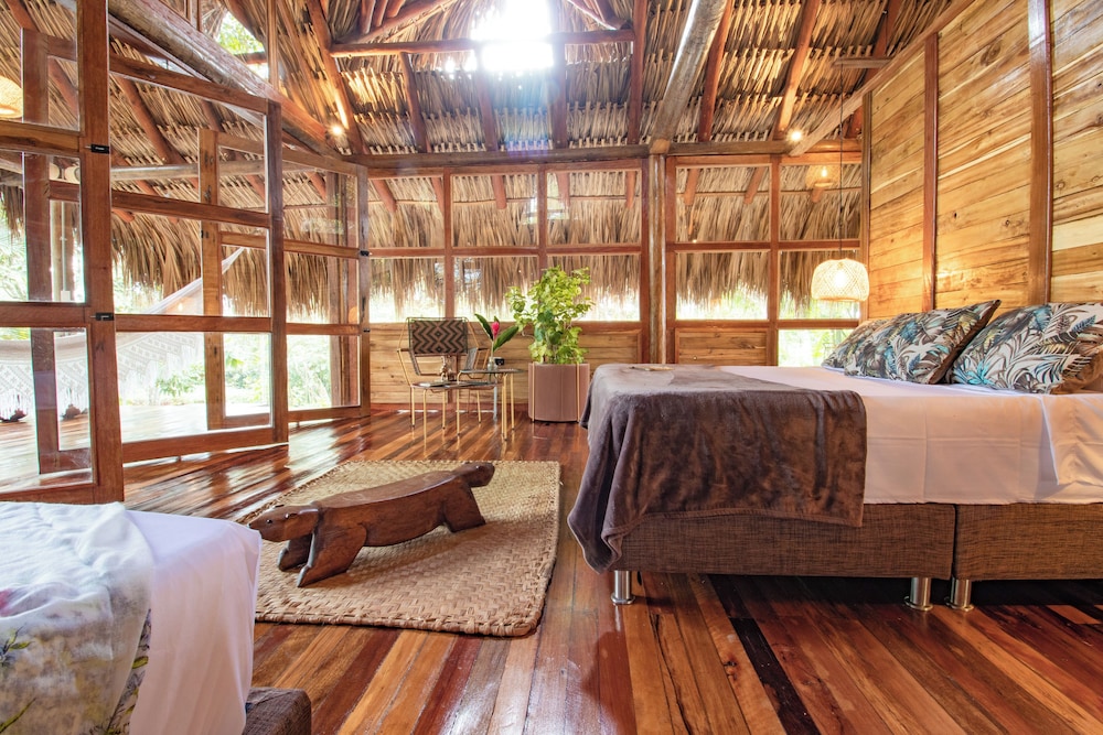 Hacienda Boutique