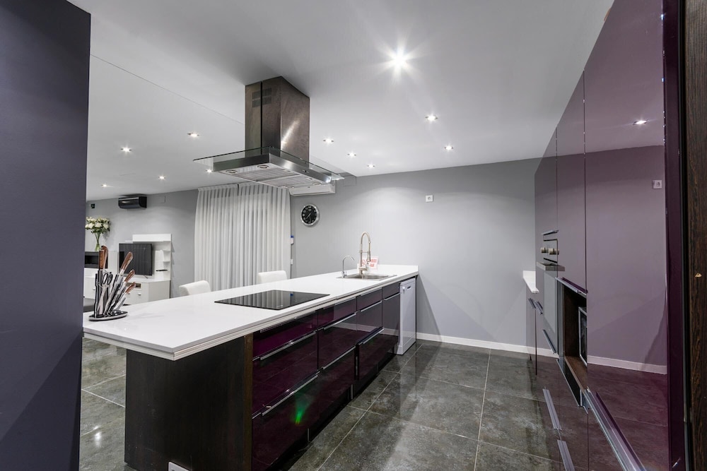 Luxurious Villa Iiheated Pool 200 Meters From The Beach Castelldefels-sitges photo 3