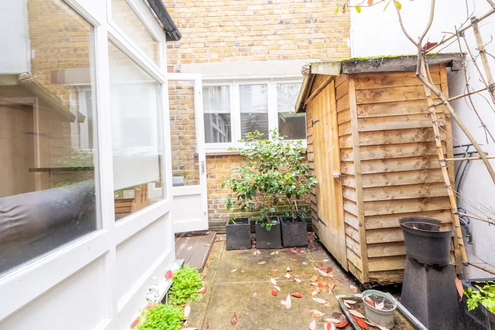 Lovely 1 Bedroom With Patio - 10 Mins From Hyde Park