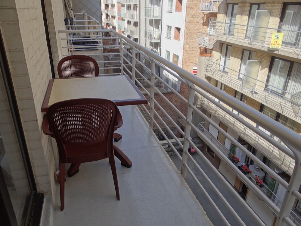 Apartment in Nieuwpoort Near the Beach