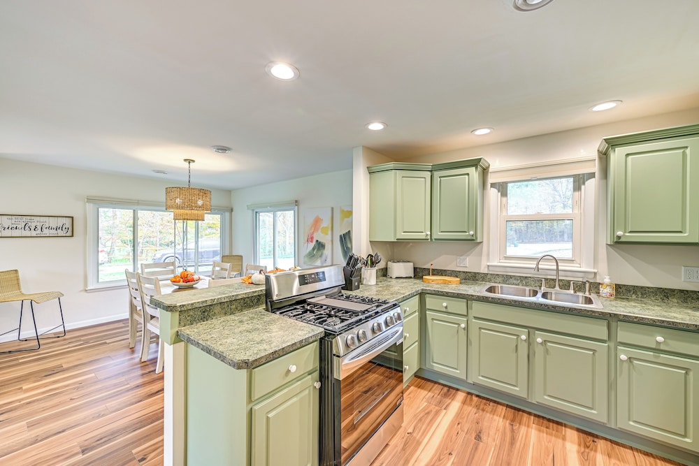 Home on Legacy Hills Golf Course w/ Patio! view 4