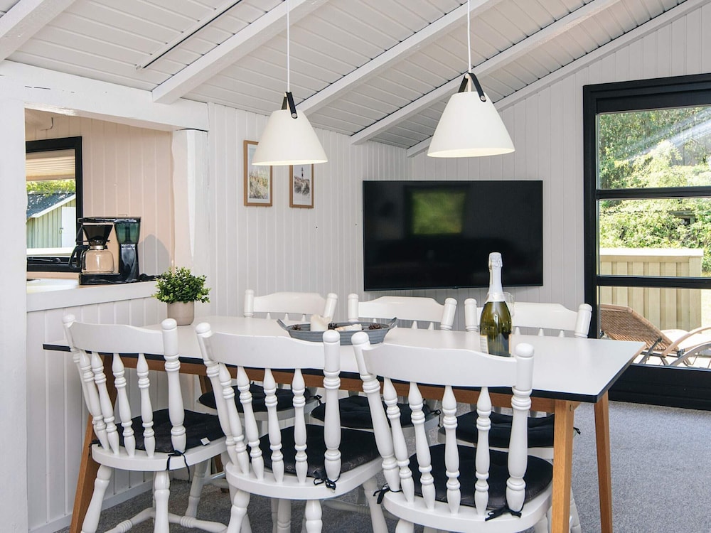6 Person Holiday Home in Norre Nebel