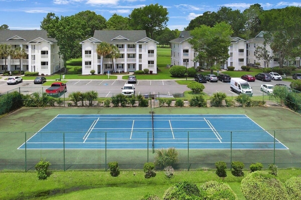 River Oaks 30h 2 Bedroom Condo