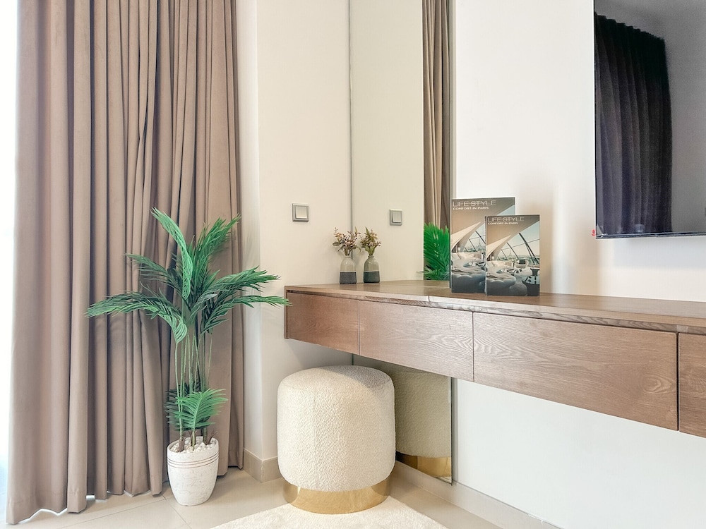 Easygo-stunning Apartments Al Jaddaf WG