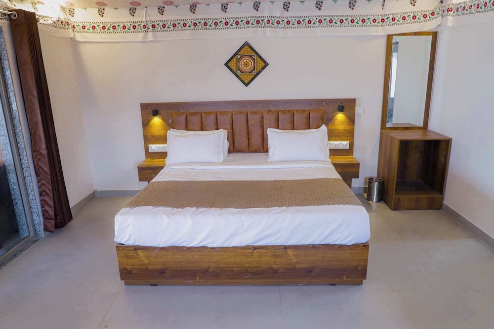 Stayguru Road to Heaven Resort