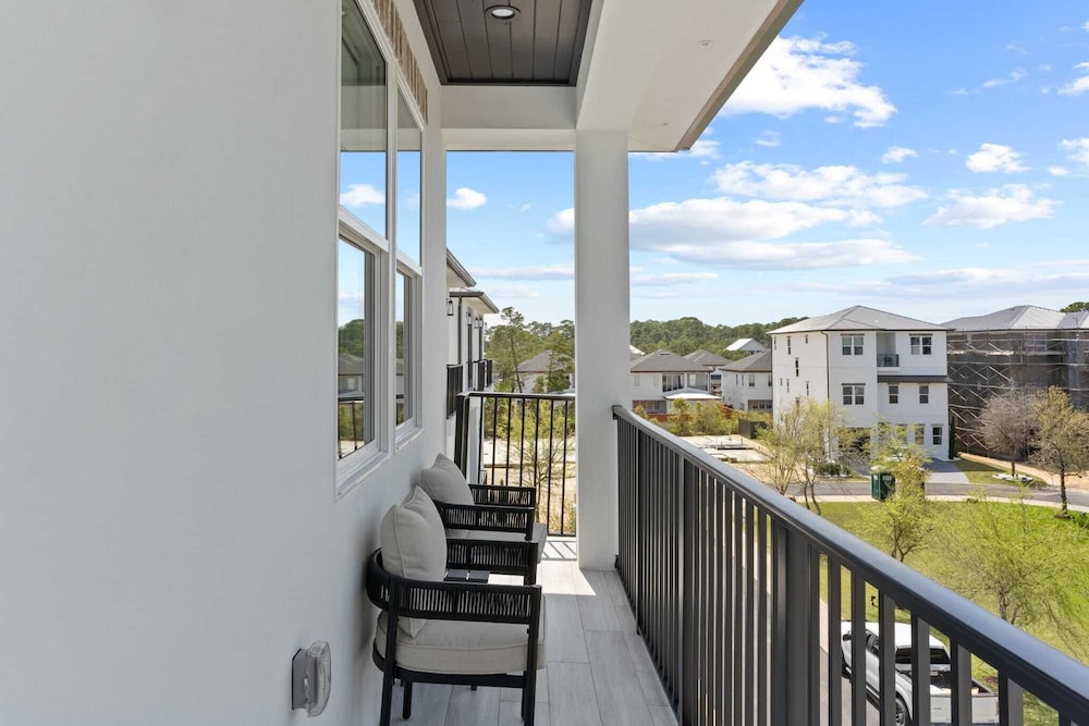 Luxe 30A Home w/ Pool, Outdoor Dining, Golf Cart, & Minutes to Beach